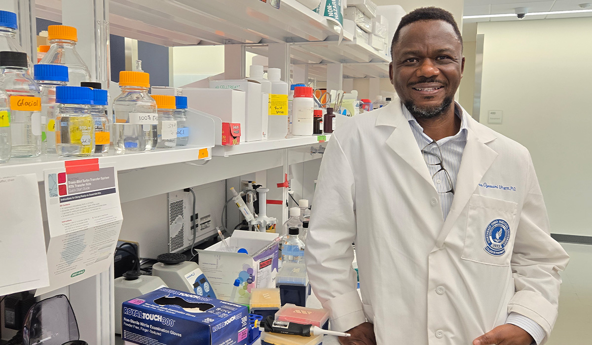 Dr. Moses Oyewumi in the lab